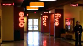 I3-AMC cineplex AMC Randhurst 12 Cineplex (Mount Prospect, Illinois)