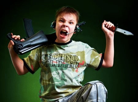 Techno-Soldier: Representation of Very Young Male Gamer Violence<br />
